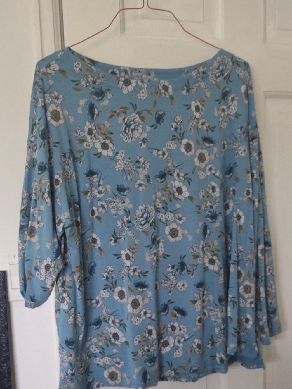 J. Jill Sky Blue Floral Long Sleeve Boatneck Top